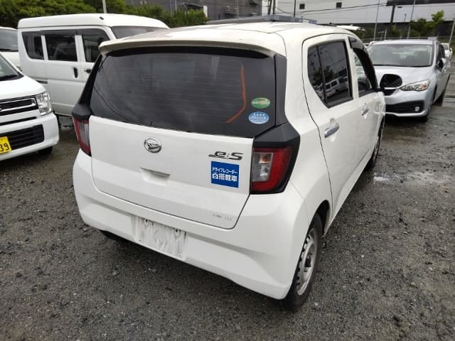 Local or import cars from kenya. Carhoot car Id 2