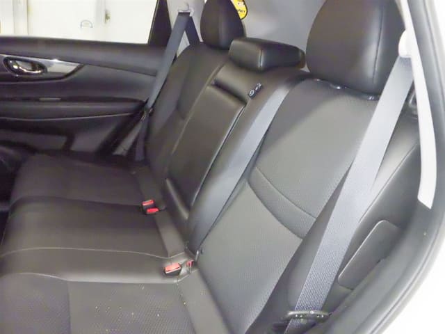 Local or import cars from kenya. Carhoot car Id 5