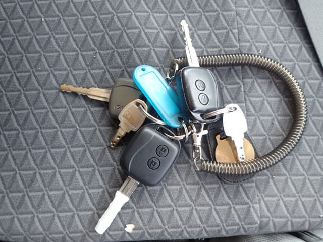 Local or import cars from kenya. Carhoot car Id 30