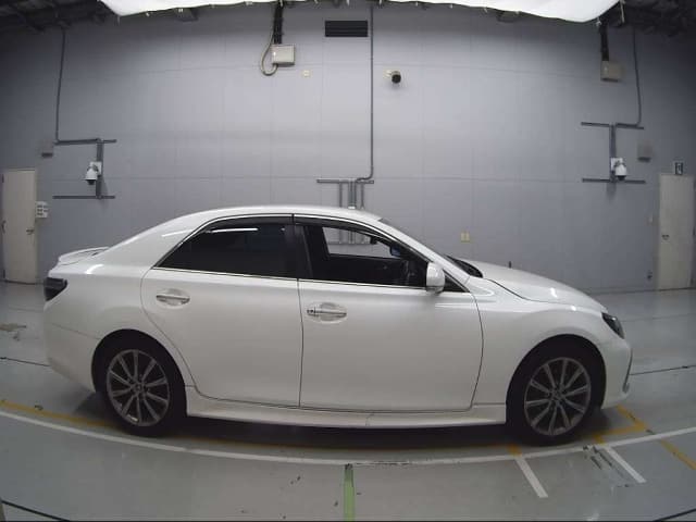 Local or import cars from kenya. Carhoot car Id 3
