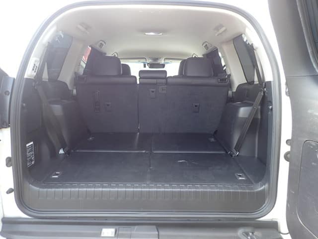 Local or import cars from kenya. Carhoot car Id 28