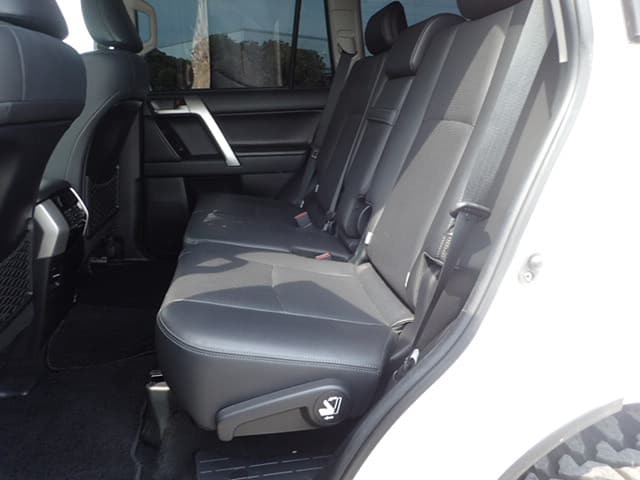 Local or import cars from kenya. Carhoot car Id 27
