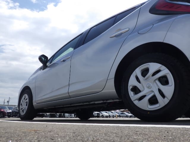 Local or import cars from kenya. Carhoot car Id 19