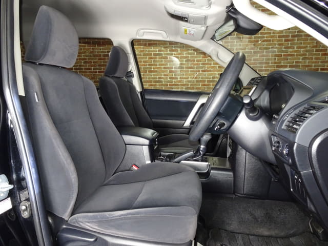 Local or import cars from kenya. Carhoot car Id 26