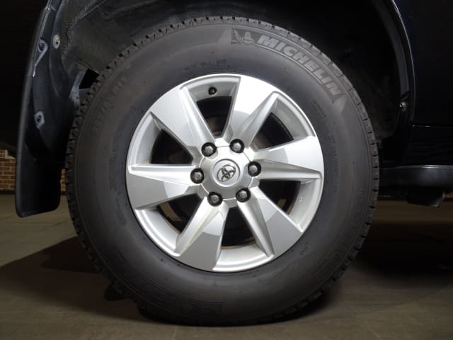 Local or import cars from kenya. Carhoot car Id 11