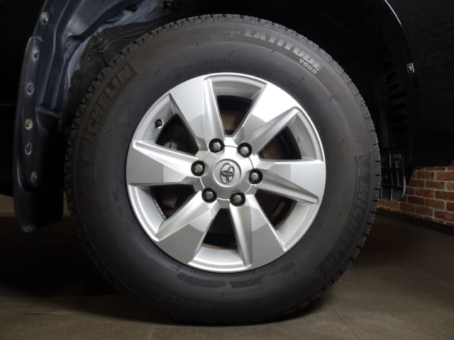Local or import cars from kenya. Carhoot car Id 12