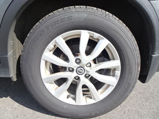 Local or import cars from kenya. Carhoot car Id 10