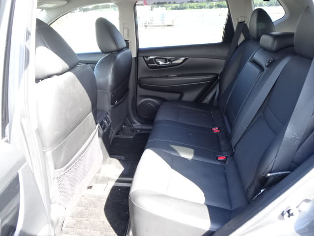 Local or import cars from kenya. Carhoot car Id 27