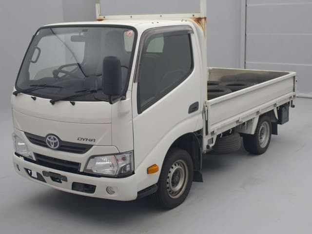 Local or import cars from kenya. Carhoot car Id 1