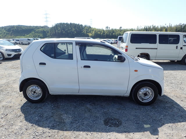 Local or import cars from kenya. Carhoot car Id 6