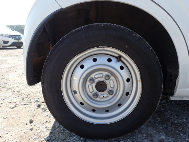 Local or import cars from kenya. Carhoot car Id 11