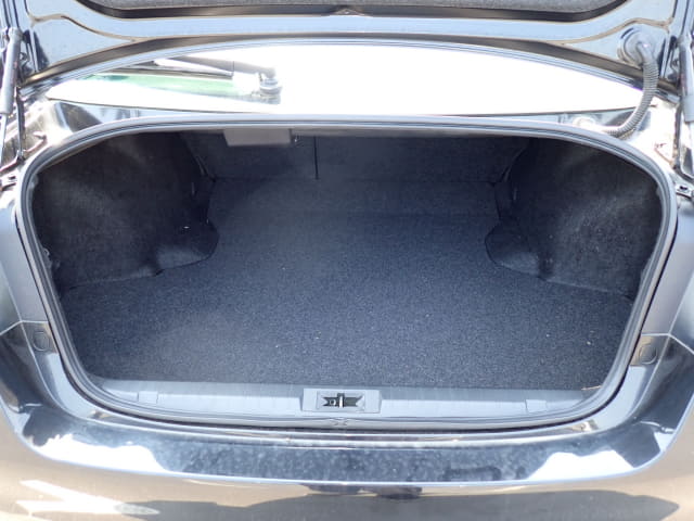 Local or import cars from kenya. Carhoot car Id 28