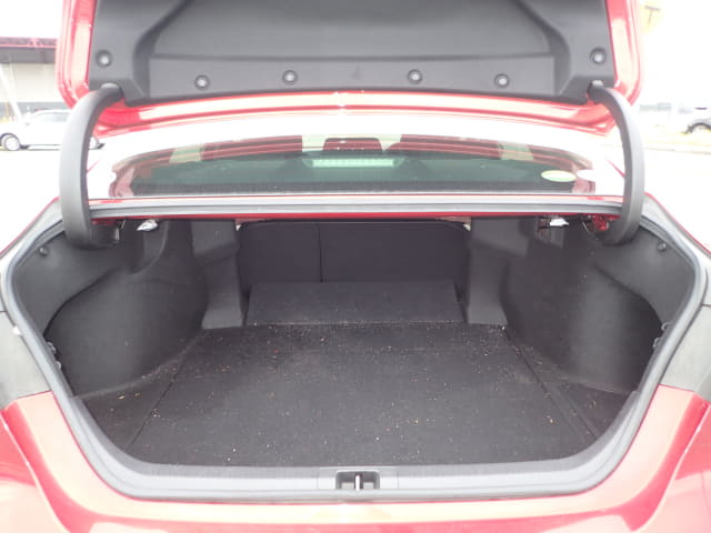 Local or import cars from kenya. Carhoot car Id 28