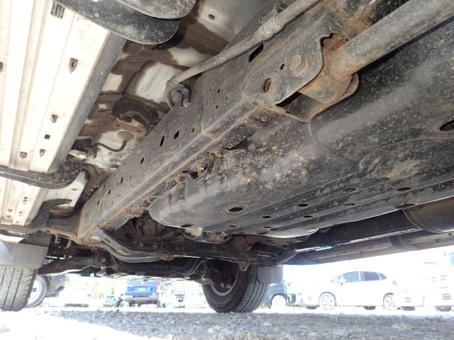 Local or import cars from kenya. Carhoot car Id 18