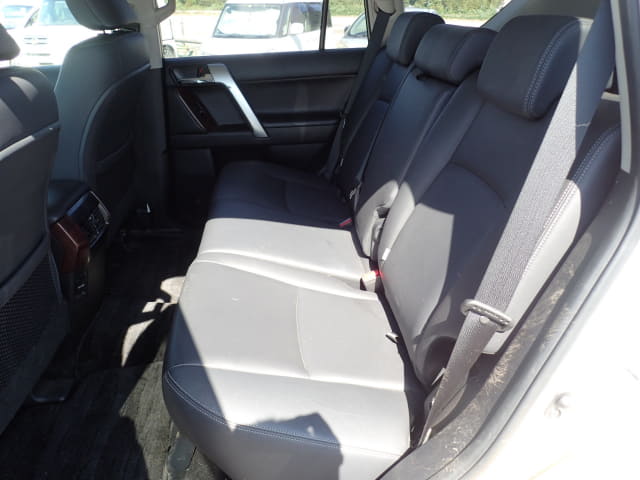 Local or import cars from kenya. Carhoot car Id 27
