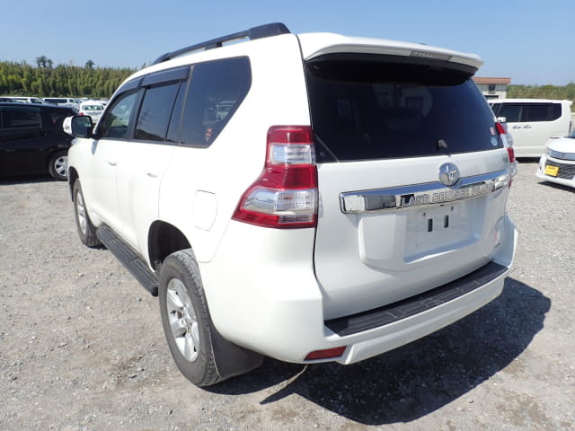 Local or import cars from kenya. Carhoot car Id 3
