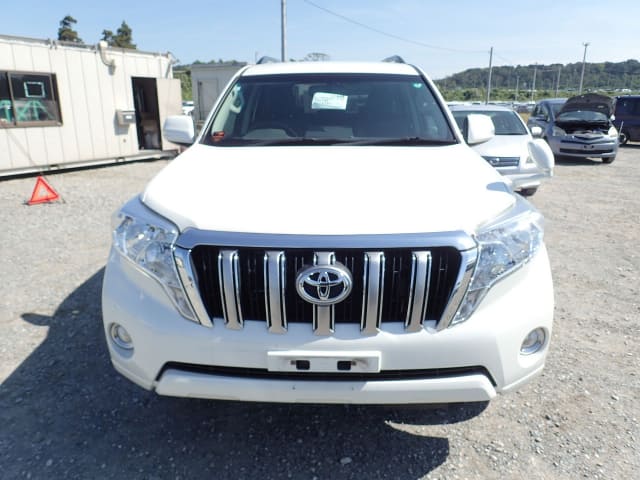 Local or import cars from kenya. Carhoot car Id 8