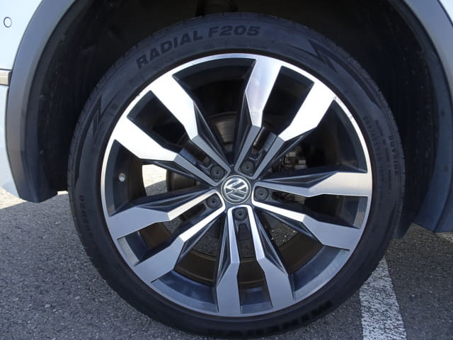 Local or import cars from kenya. Carhoot car Id 11