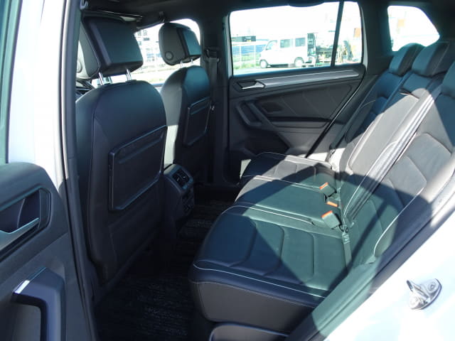 Local or import cars from kenya. Carhoot car Id 27
