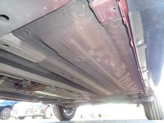 Local or import cars from kenya. Carhoot car Id 17