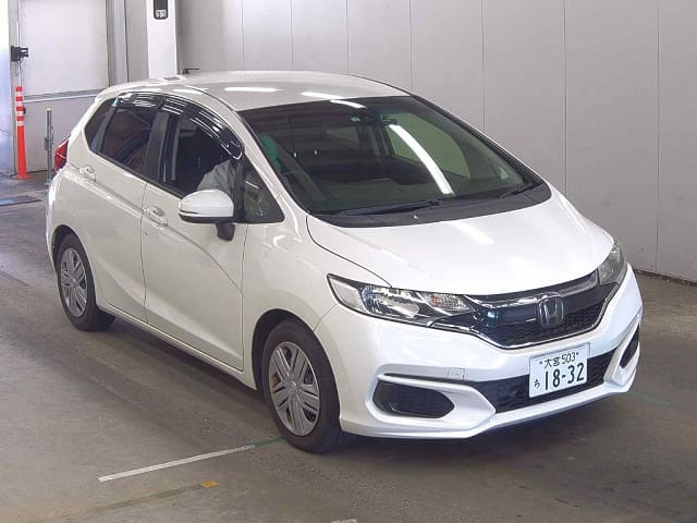 Local or import cars from kenya. Carhoot car Id 6