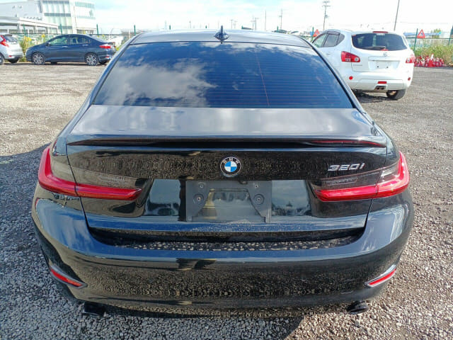 Local or import cars from kenya. Carhoot car Id 4