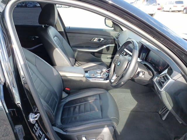 Local or import cars from kenya. Carhoot car Id 25