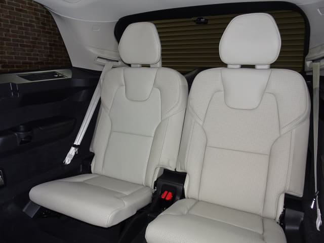 Local or import cars from kenya. Carhoot car Id 29