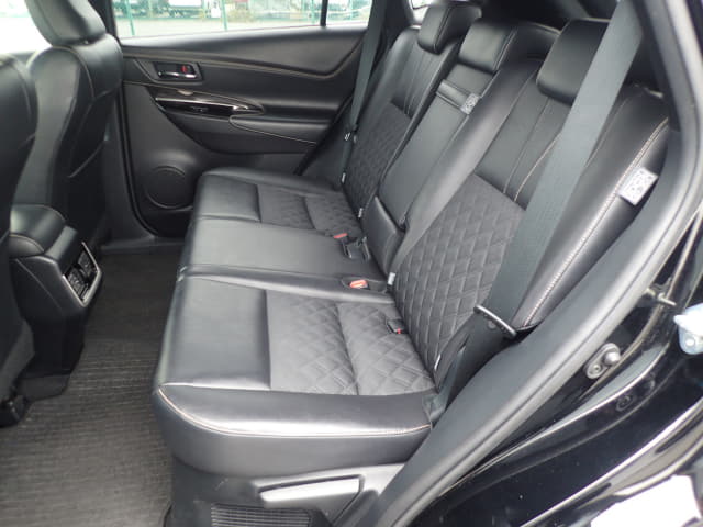 Local or import cars from kenya. Carhoot car Id 27