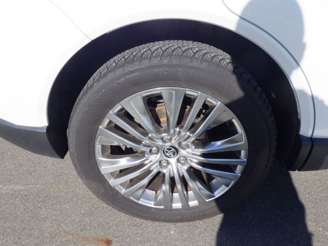 Local or import cars from kenya. Carhoot car Id 11