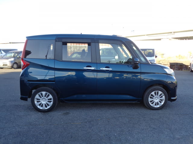 Local or import cars from kenya. Carhoot car Id 6