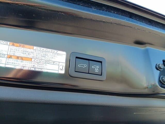 Local or import cars from kenya. Carhoot car Id 30