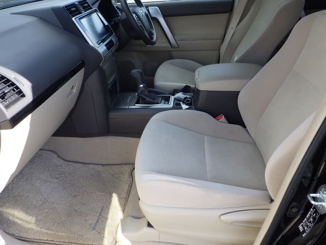 Local or import cars from kenya. Carhoot car Id 26