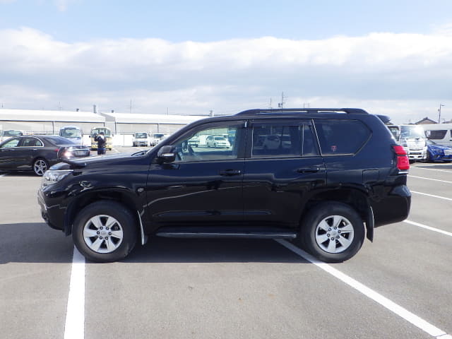 Local or import cars from kenya. Carhoot car Id 2