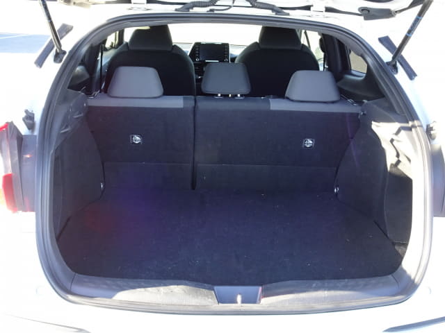 Local or import cars from kenya. Carhoot car Id 28