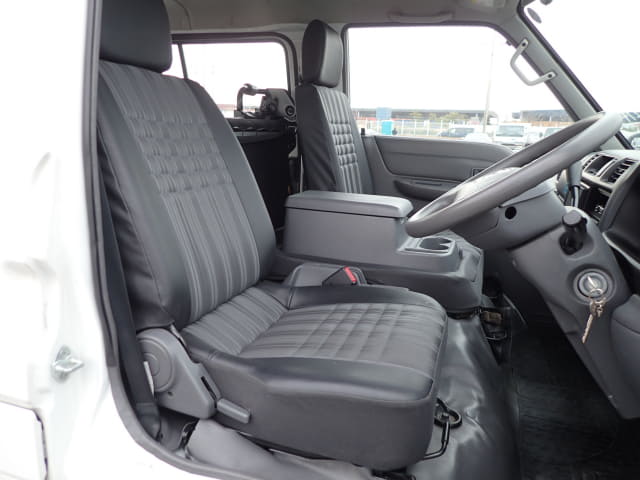 Local or import cars from kenya. Carhoot car Id 17