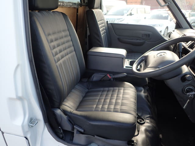 Local or import cars from kenya. Carhoot car Id 18