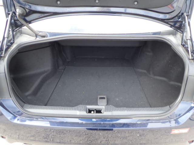 Local or import cars from kenya. Carhoot car Id 28