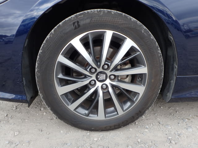 Local or import cars from kenya. Carhoot car Id 9