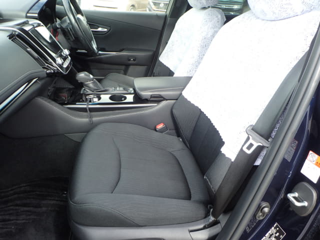 Local or import cars from kenya. Carhoot car Id 26