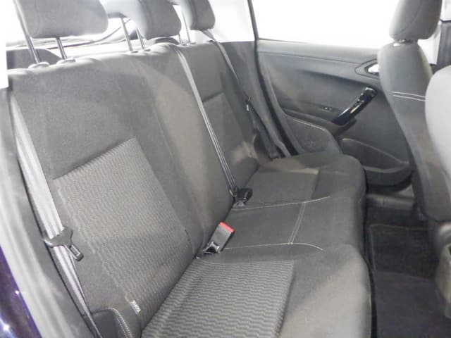 Local or import cars from kenya. Carhoot car Id 5