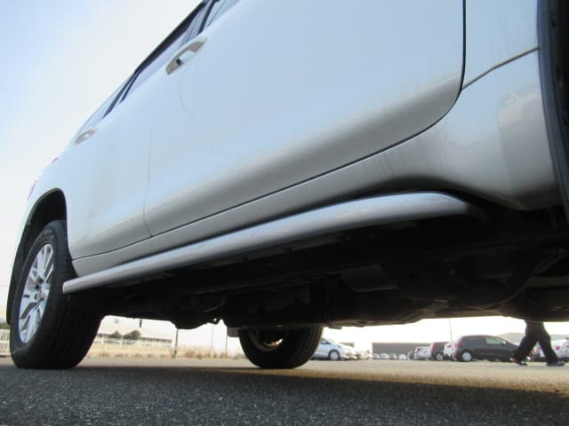 Local or import cars from kenya. Carhoot car Id 23