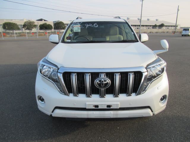 Local or import cars from kenya. Carhoot car Id 8
