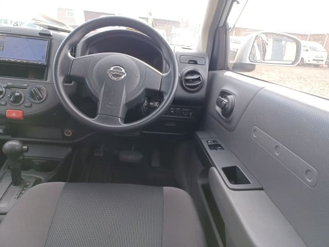 Local or import cars from kenya. Carhoot car Id 3