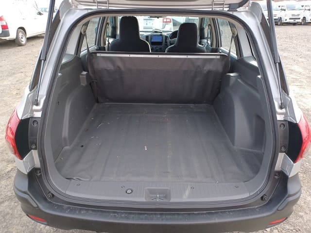 Local or import cars from kenya. Carhoot car Id 7