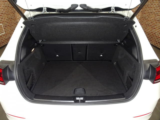 Local or import cars from kenya. Carhoot car Id 28