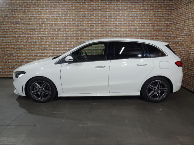 Local or import cars from kenya. Carhoot car Id 2
