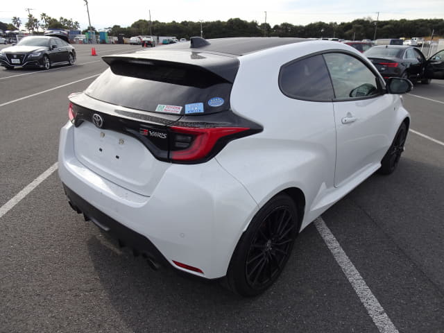 Local or import cars from kenya. Carhoot car Id 5