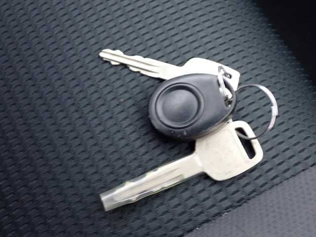 Local or import cars from kenya. Carhoot car Id 7