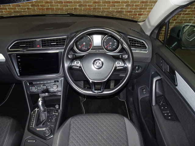 Local or import cars from kenya. Carhoot car Id 30